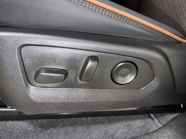 Used 2025 GMC Canyon AT4 w/ Technology Plus Package image 13