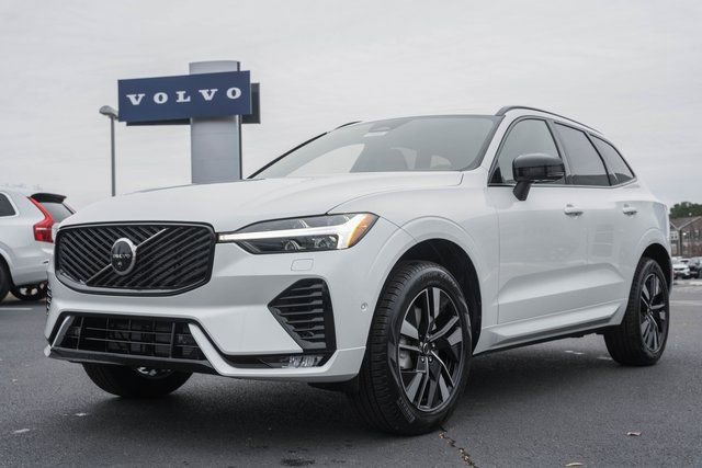 New 2026 Volvo XC60 B5 Plus w/ Protection Package Premier image 3