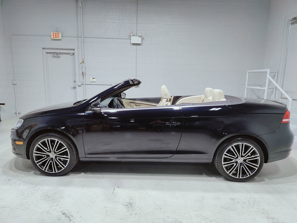 Used 2014 Volkswagen Eos FWD image 20
