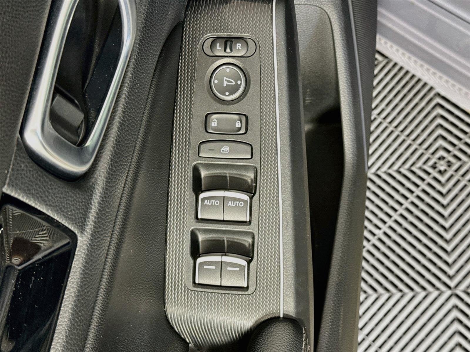 Used 2022 Honda Civic Touring image 20