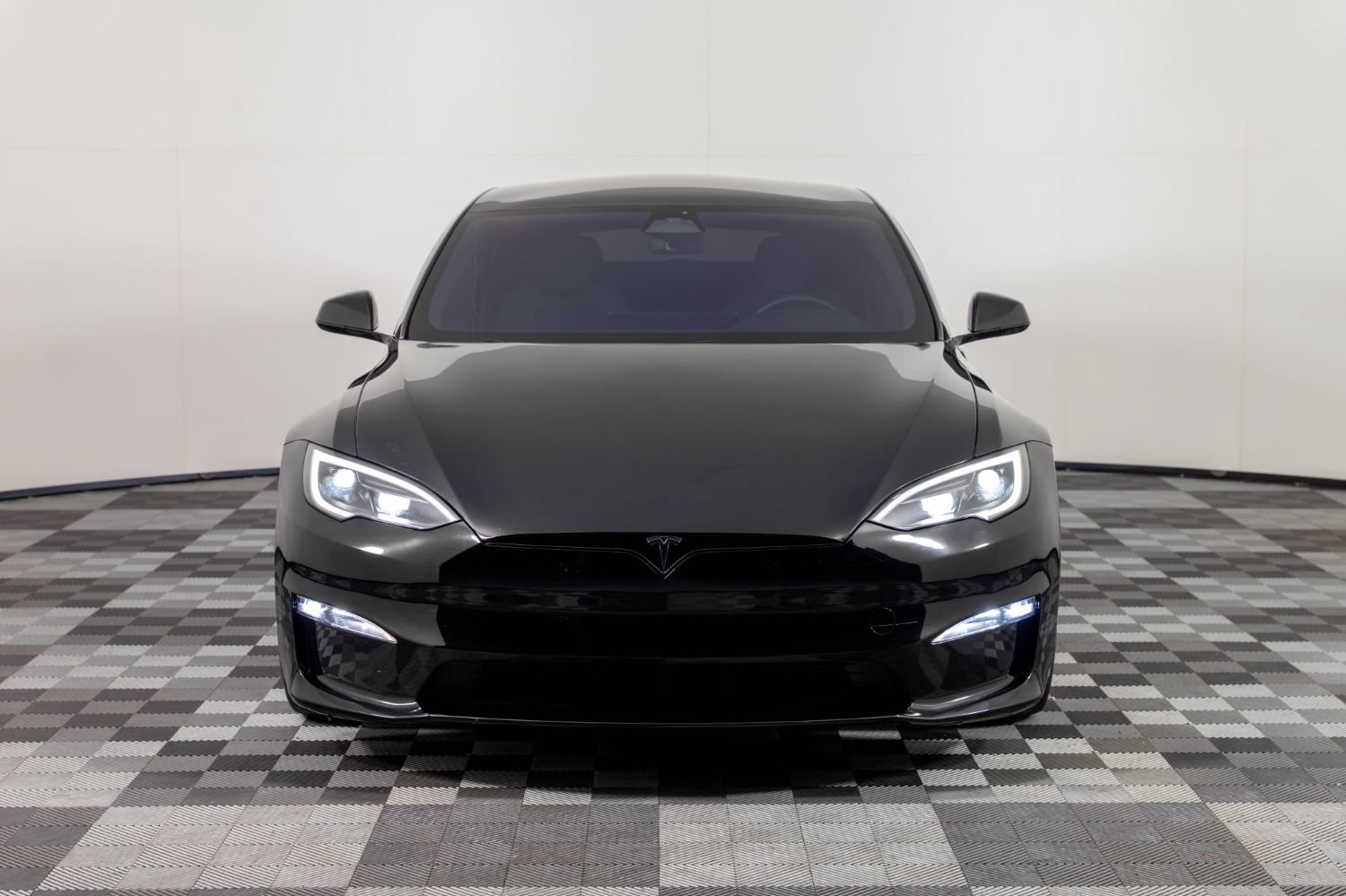 Used 2023 Tesla Model S Plaid AWD/4WD image 11