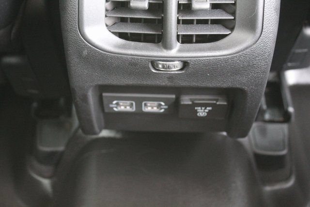 Used 2023 Jeep Cherokee Altitude Lux AWD/4WD image 19