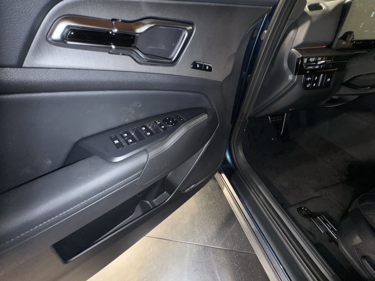 New 2026 Kia Sportage X-Line Prestige image 17