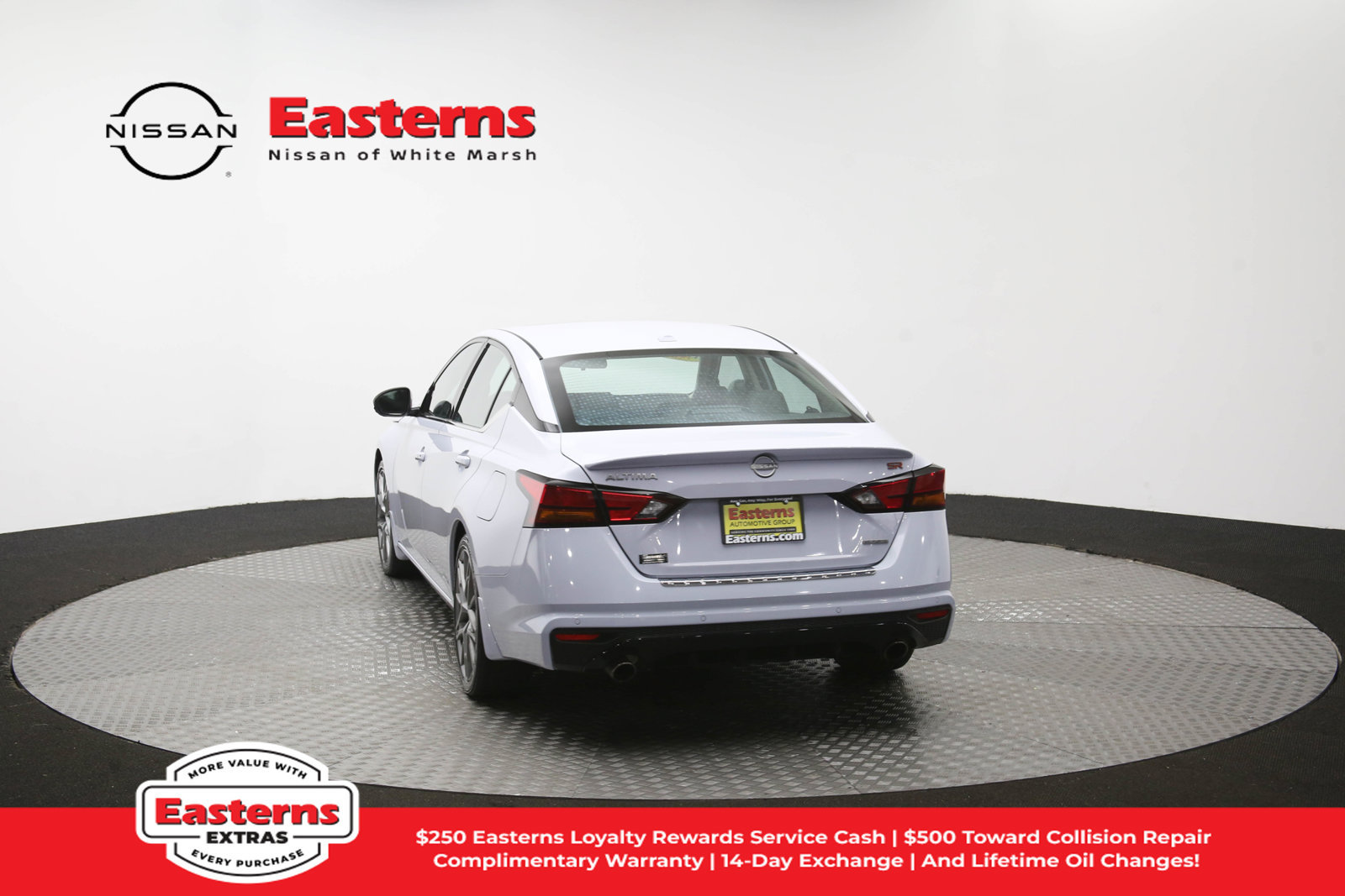 Used 2023 Nissan Altima 2.0 SR FWD image 65