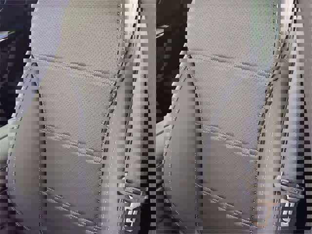 Certified 2025 Mercedes-Benz GLC 300 4MATIC image 38