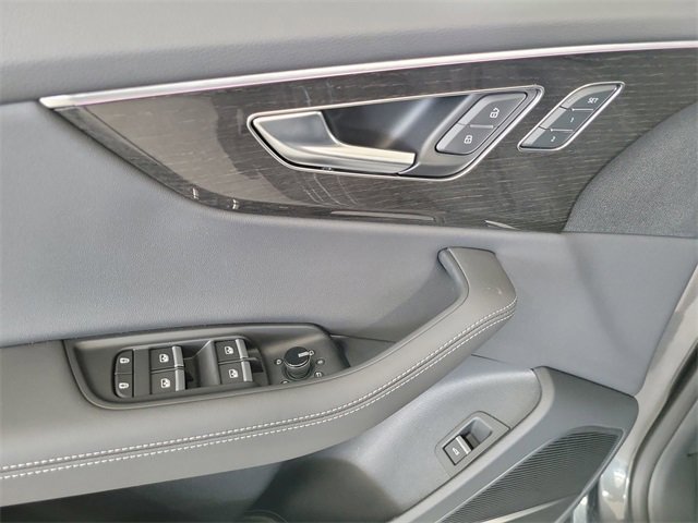 New 2026 Audi Q8 Premium Plus image 14