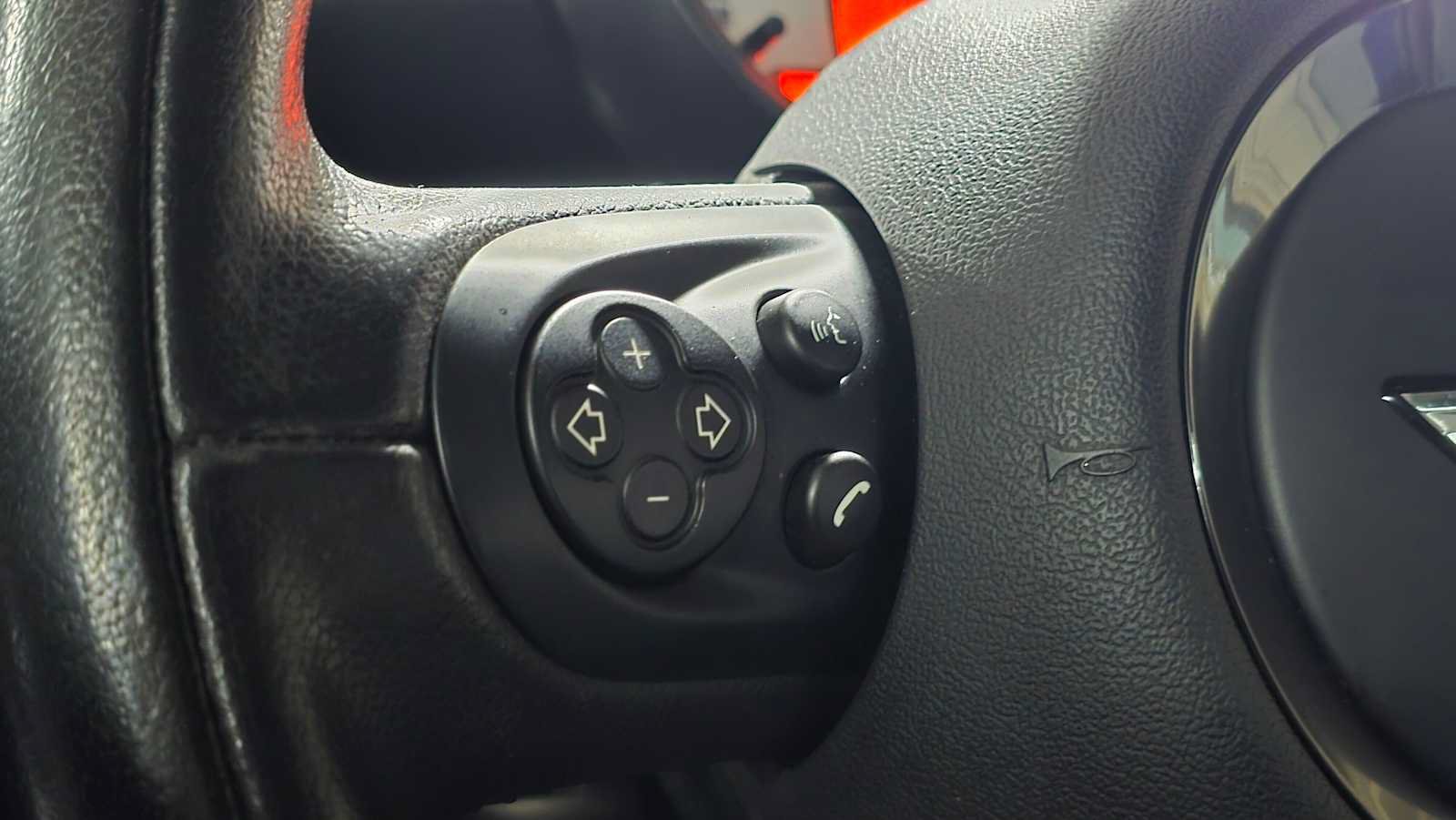 Used 2013 MINI Cooper Clubman FWD image 26