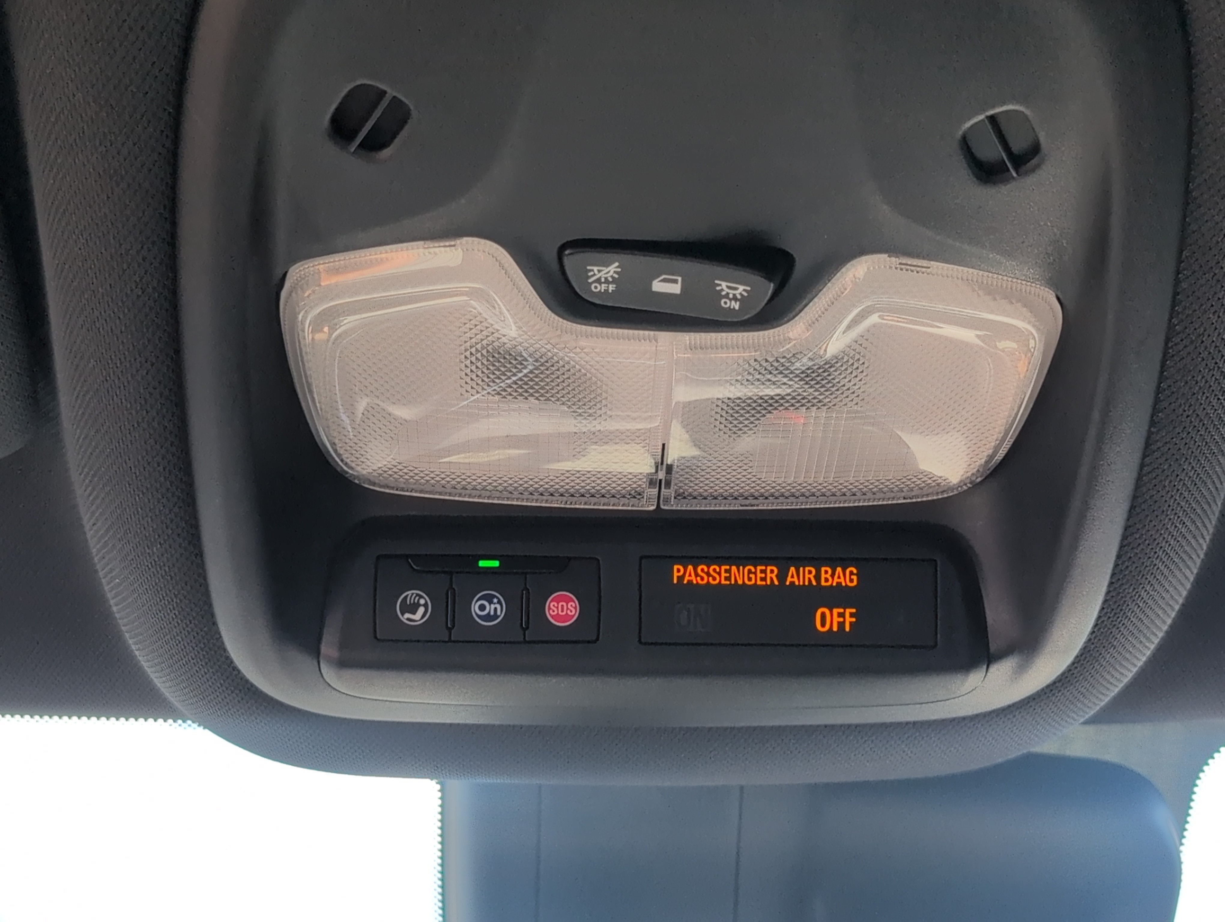 Used 2023 Chevrolet TrailBlazer RS w/ Convenience Package FWD image 17