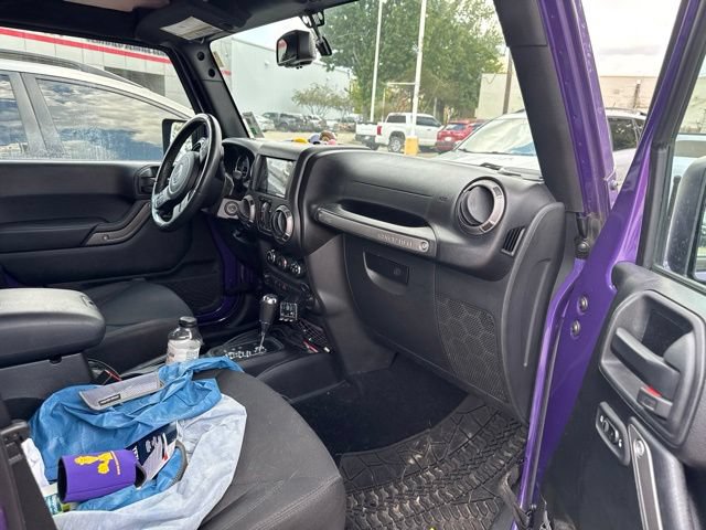Used 2018 Jeep Wrangler Unlimited Sport S AWD/4WD image 14
