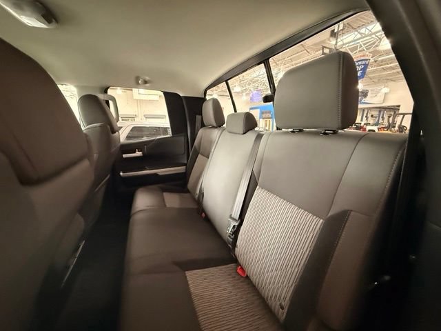 Used 2014 Toyota Tundra SR5 AWD/4WD image 17