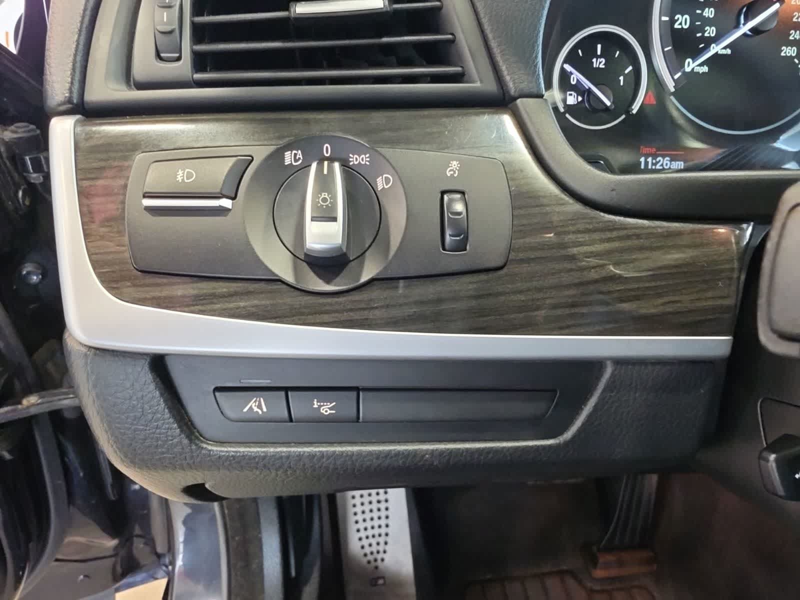 Used 2013 BMW 535i xDrive Sedan AWD/4WD image 23