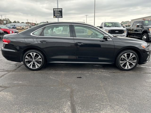 Used 2020 Volkswagen Passat 2.0T SEL image 5