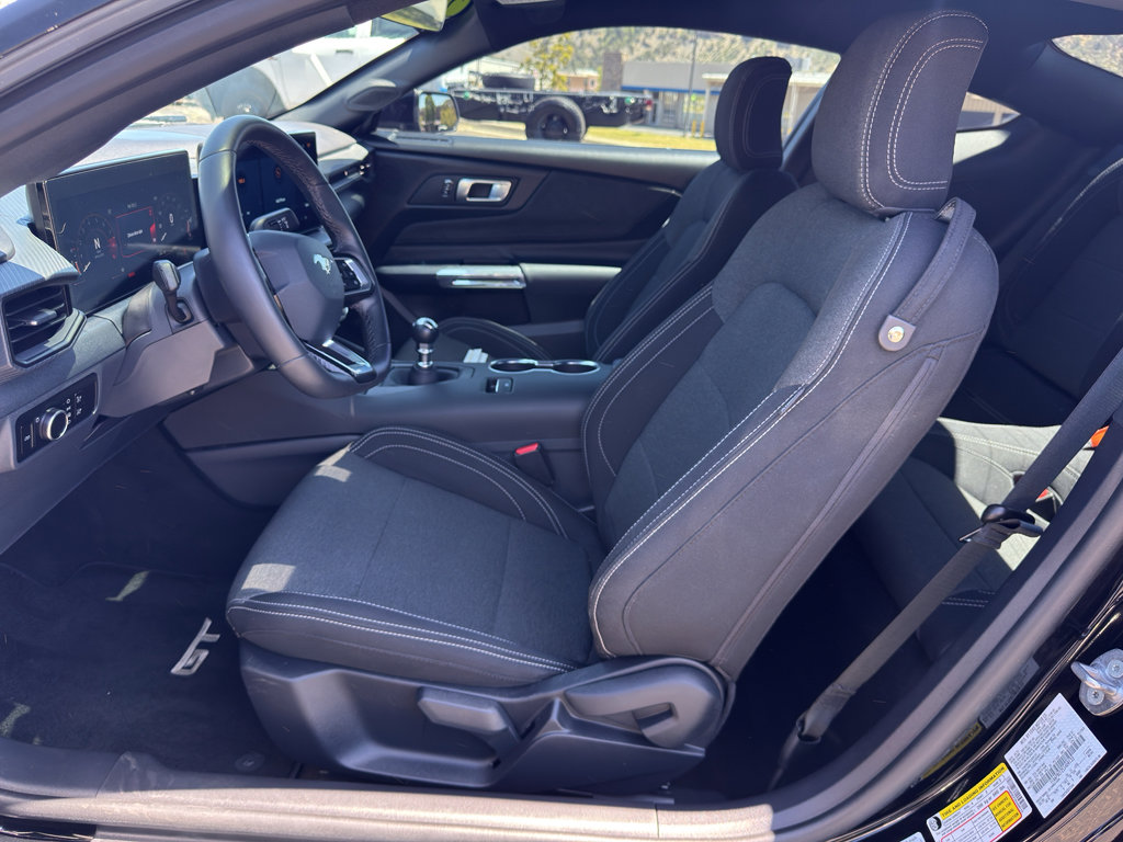 Used 2025 Ford Mustang GT w/ Mustang Nite Pony Package RWD image 17