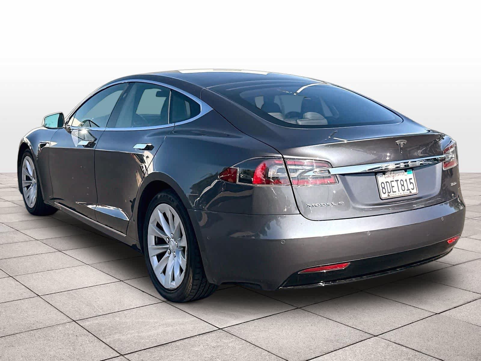 Used 2018 Tesla Model S 75D AWD/4WD image 7