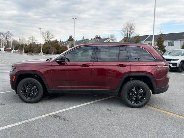 New 2026 Jeep Grand Cherokee Altitude AWD/4WD image 4