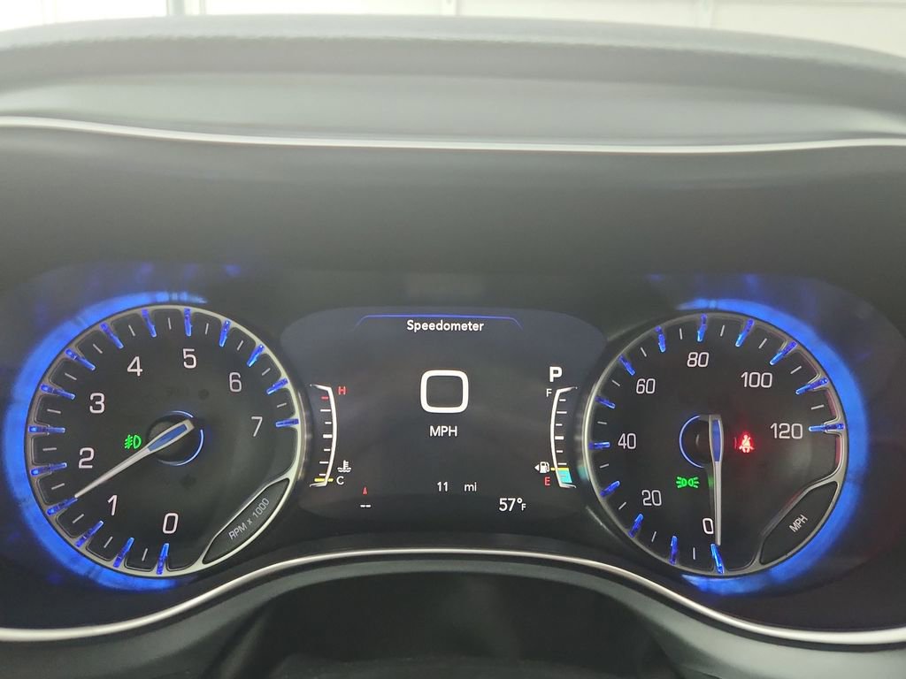 New 2026 Chrysler Pacifica Limited image 23