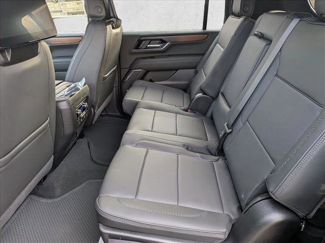 New 2026 GMC Yukon XL Denali w/ Advanced Technology Package image 14