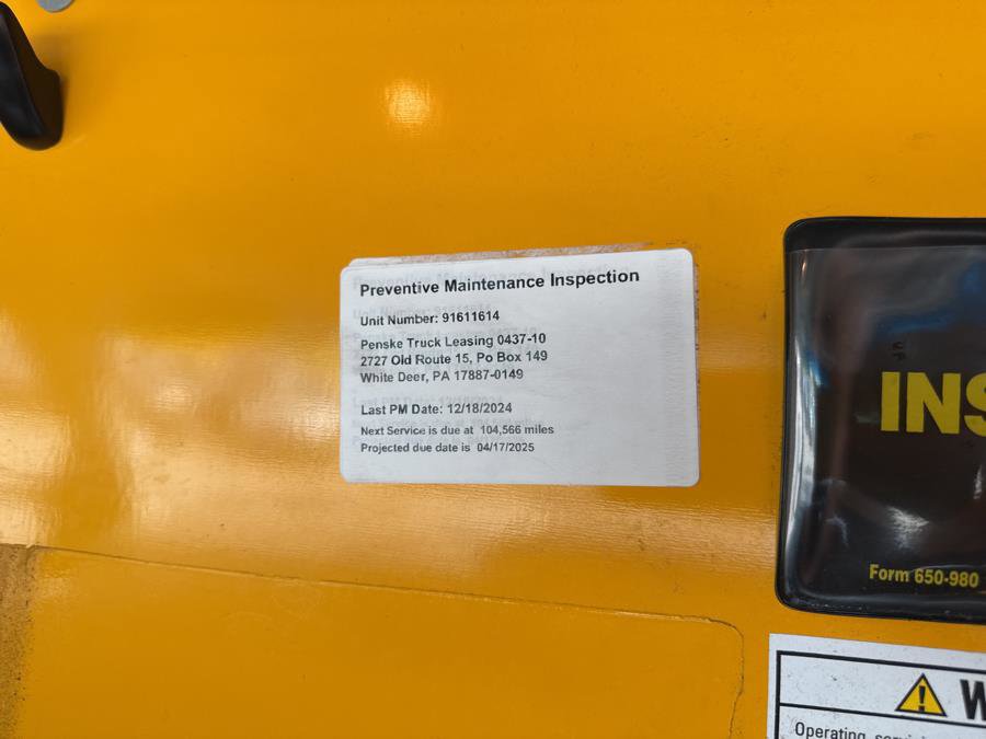 Used 2019 Ford E-350 and Econoline 350 Super Duty image 15