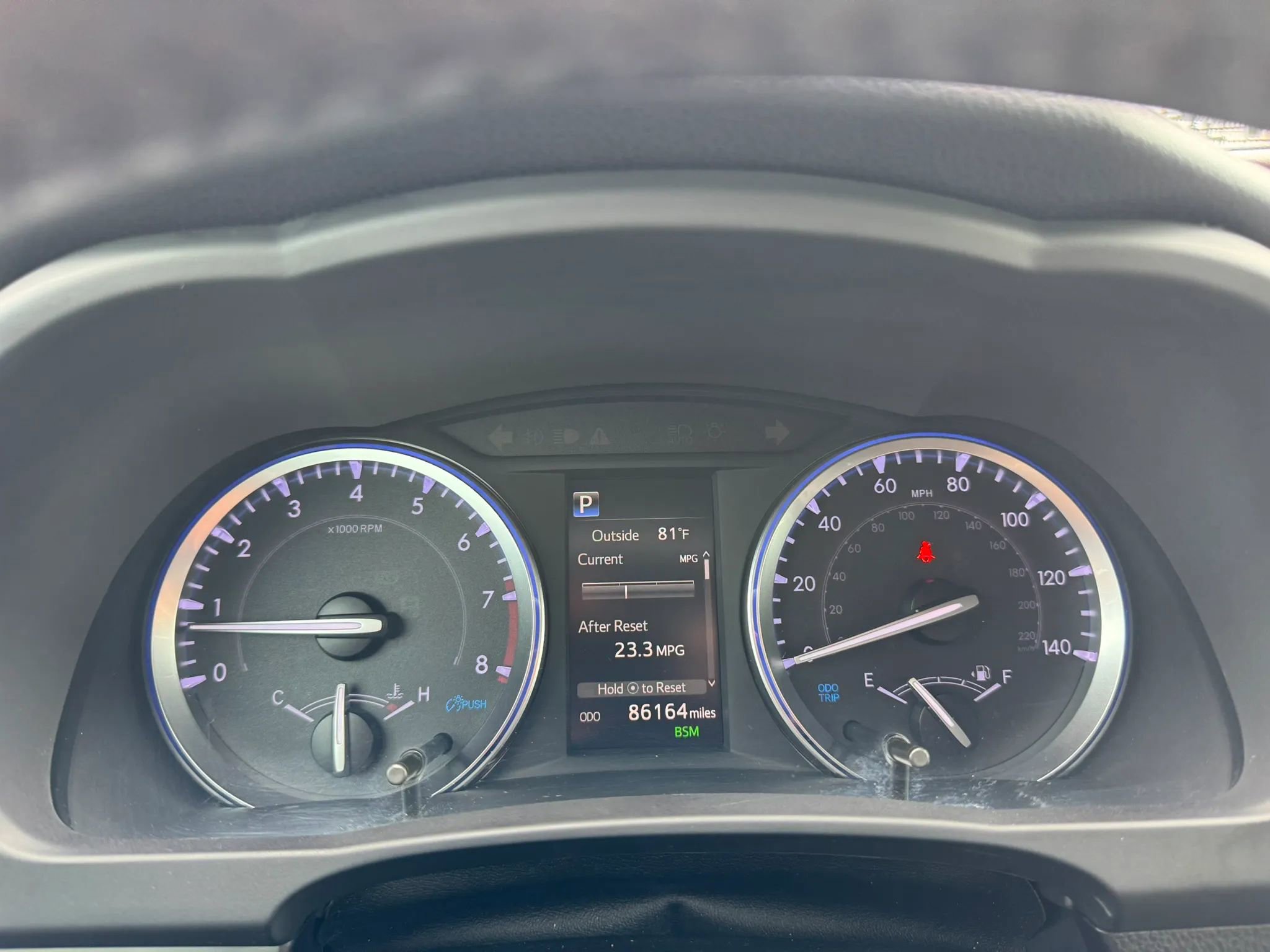 Used 2019 Toyota Highlander XLE FWD image 40