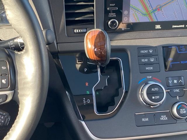 Used 2020 Toyota Sienna Limited Premium AWD/4WD image 14