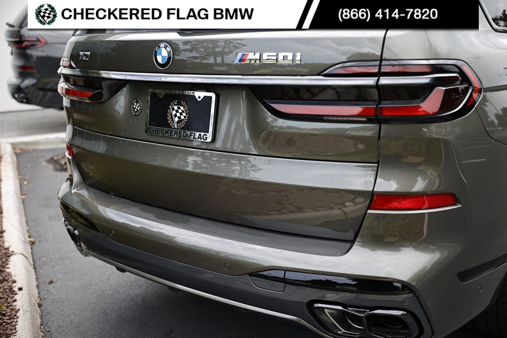 New 2026 BMW X7 M60i w/ M Sport Professional Package image 9