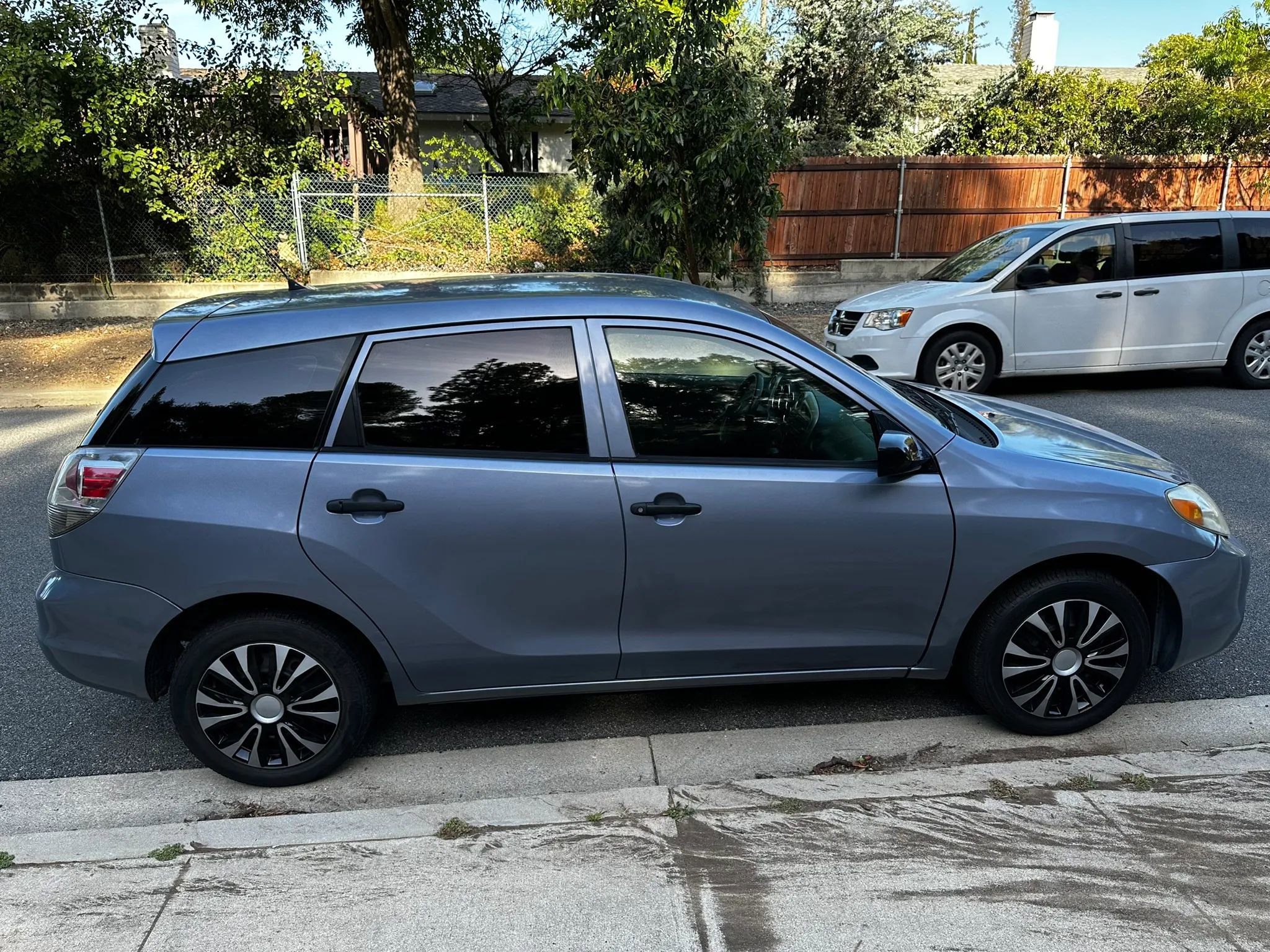 Used 2005 Toyota Matrix FWD image 7