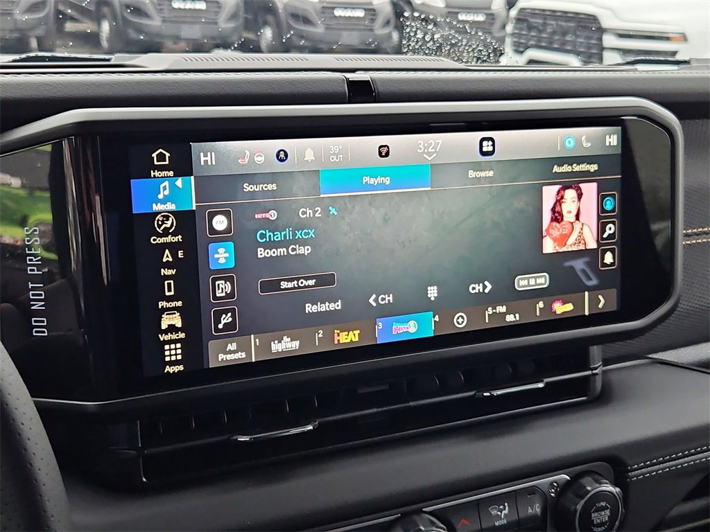 New 2025 Jeep Wrangler Unlimited Rubicon 392 image 22