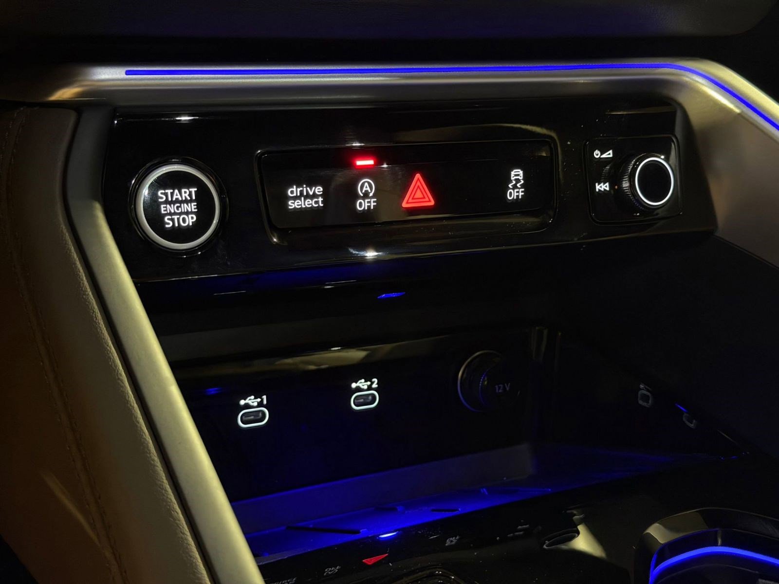 Certified 2025 Audi Q5 Premium w/ Convenience Package image 25