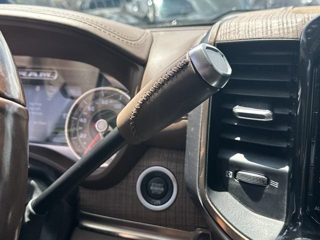 Used 2019 RAM 3500 Limited AWD/4WD image 32