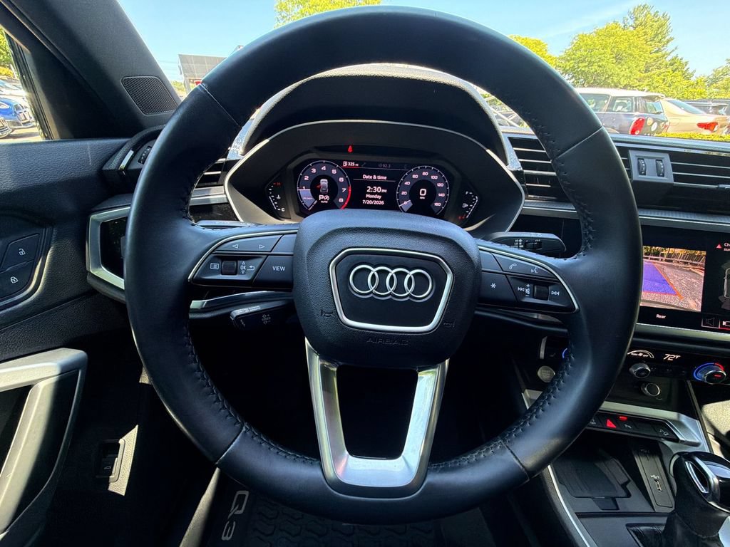 Used 2020 Audi Q3 2.0T Premium Plus AWD/4WD image 23