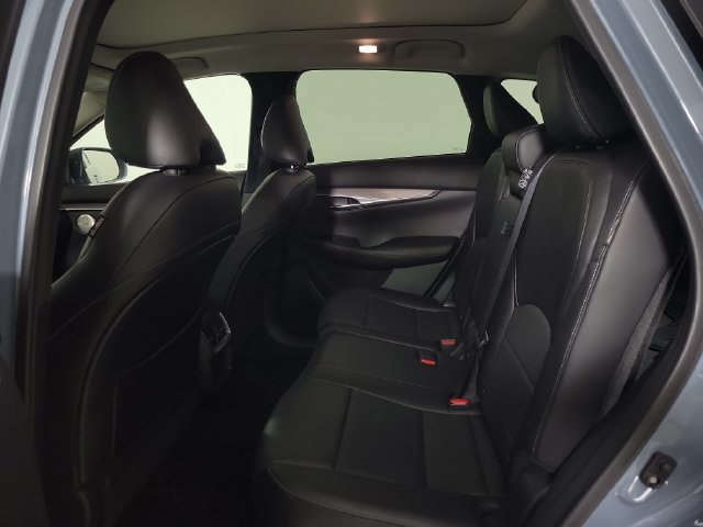 Certified 2023 INFINITI QX50 Luxe FWD image 15