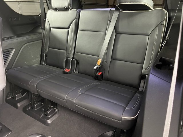 Used 2022 GMC Yukon SLT w/ SLT Luxury Package image 27