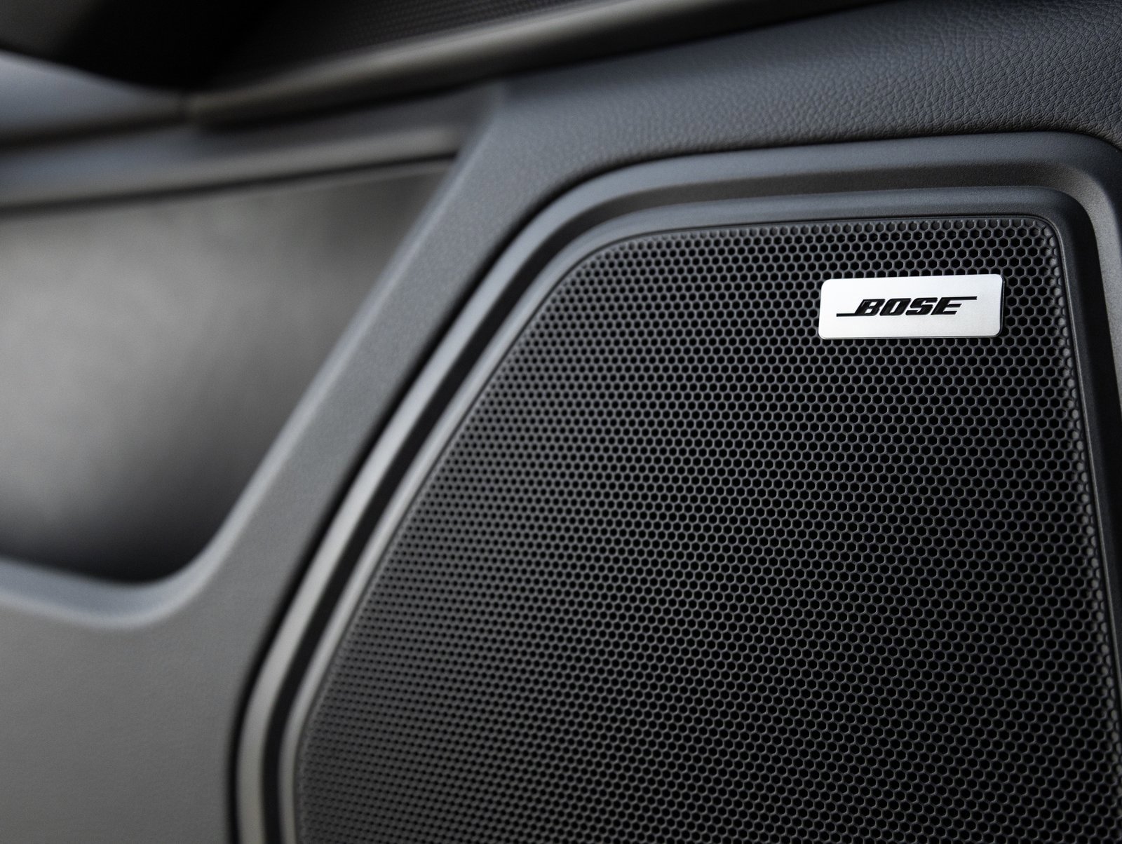 Used 2025 Porsche Macan image 20