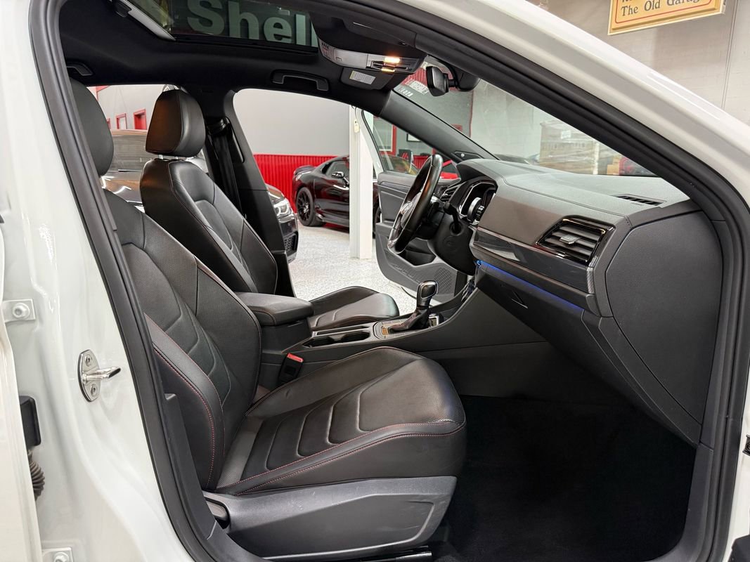 Used 2020 Volkswagen Jetta GLI Autobahn w/ GLI Autobahn Black Package FWD image 20