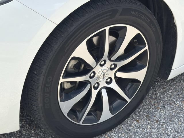 Used 2017 Acura TLX w/ Technology Package FWD image 14