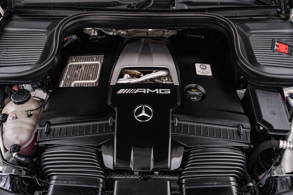 Used 2023 Mercedes-Benz GLS 63 AMG 4MATIC image 32