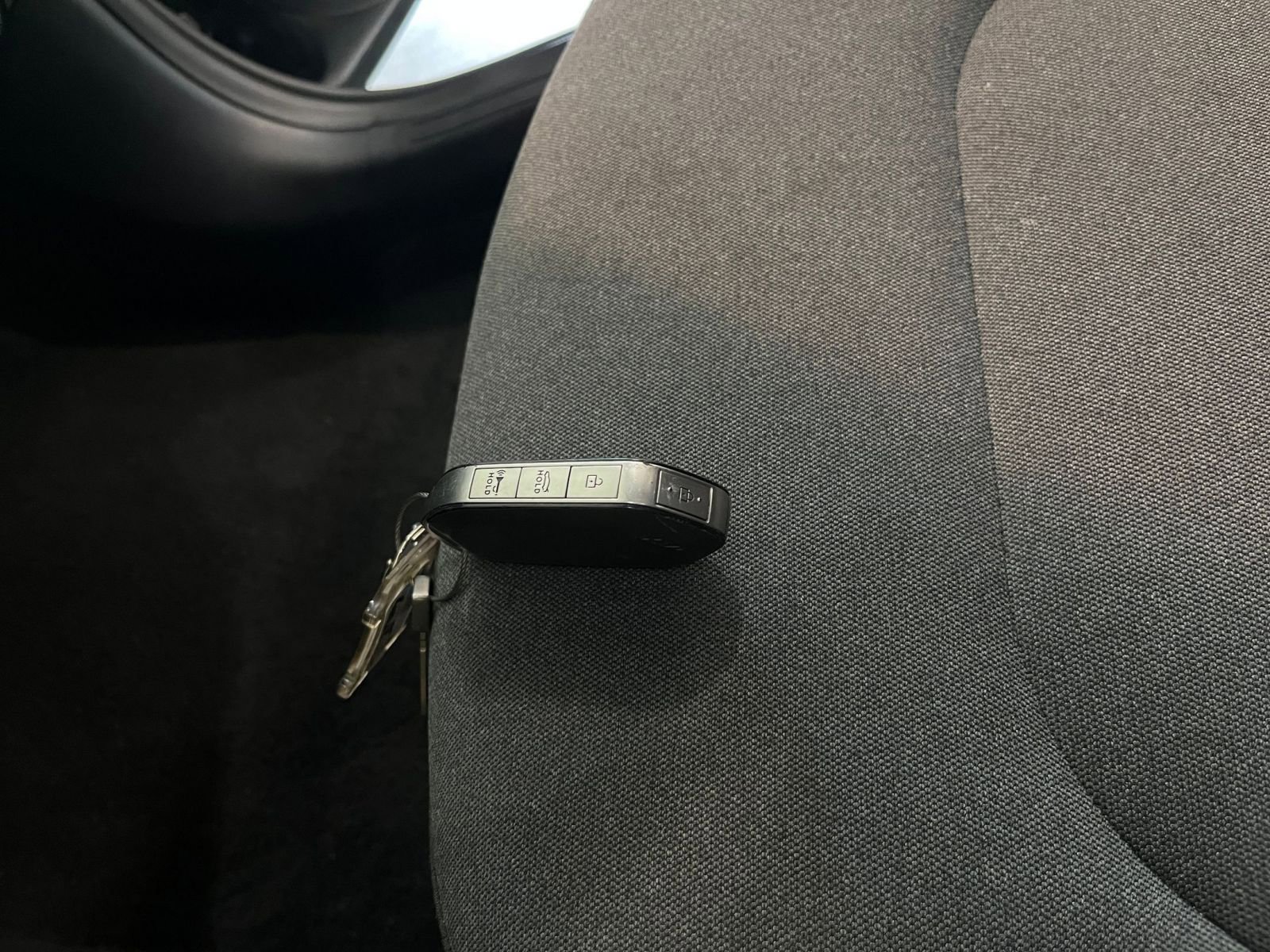 Used 2025 Kia K4 FWD image 21