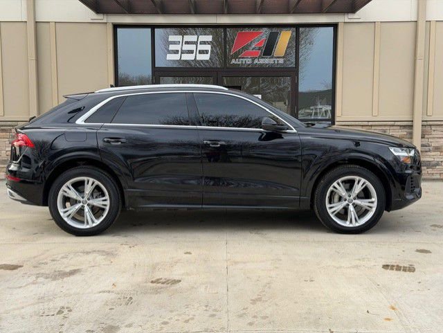 Used 2019 Audi Q8 Premium Plus image 2