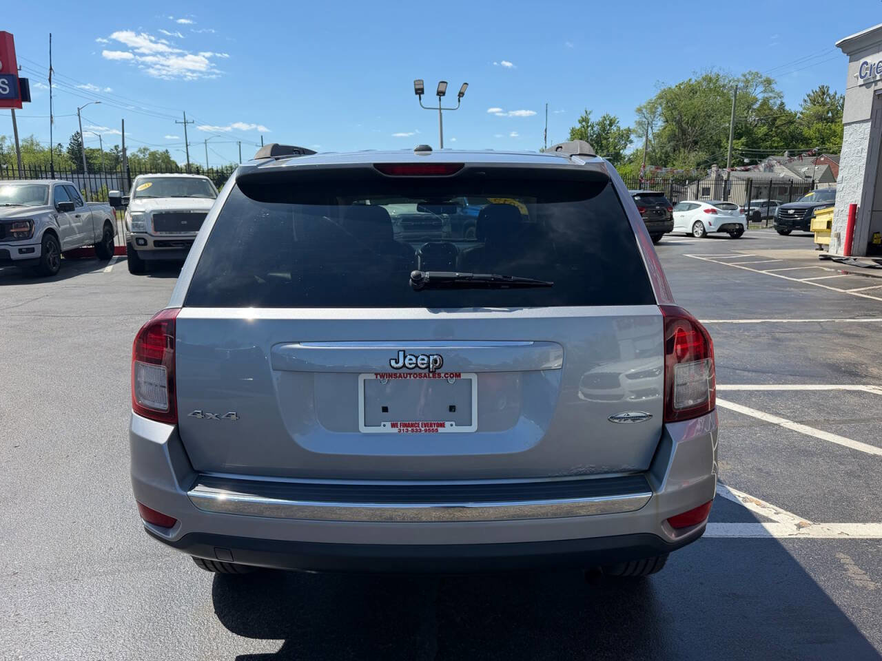 Used 2015 Jeep Compass High Altitude AWD/4WD image 6