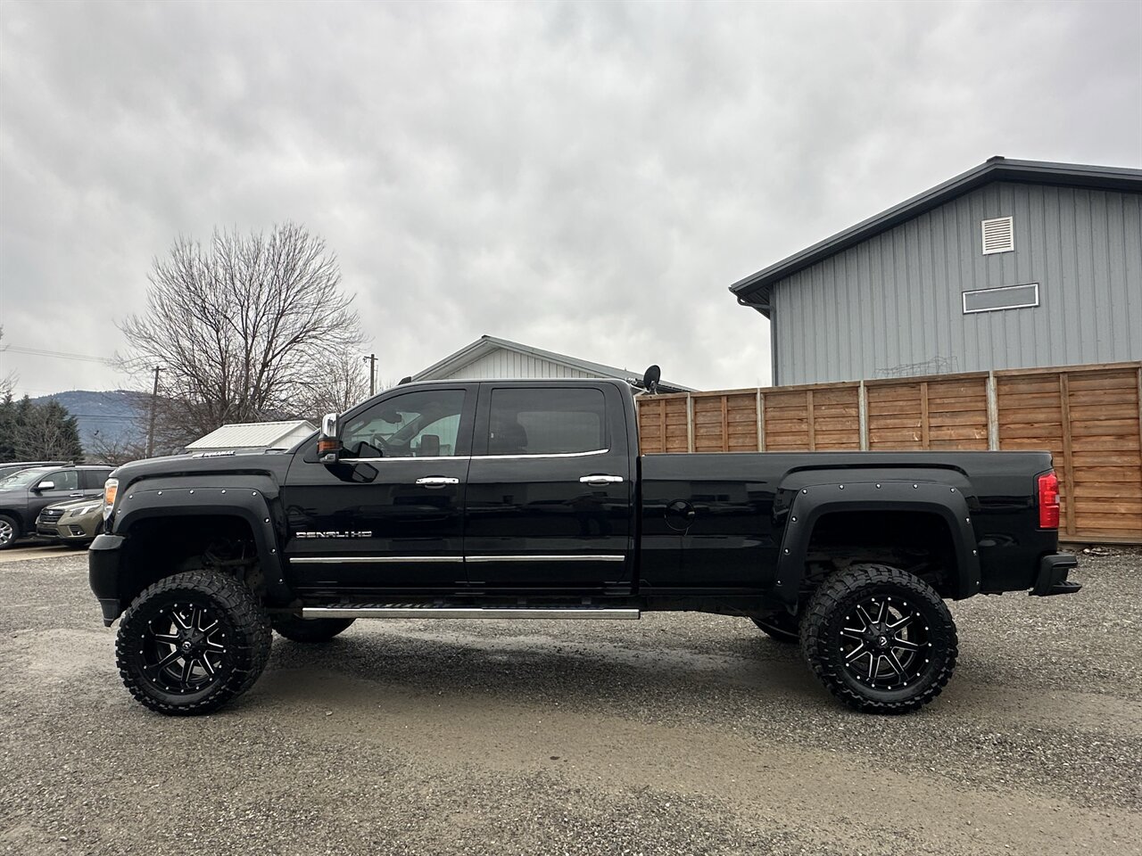 Used 2016 GMC Sierra 3500 Denali w/ Duramax Plus Package image 44