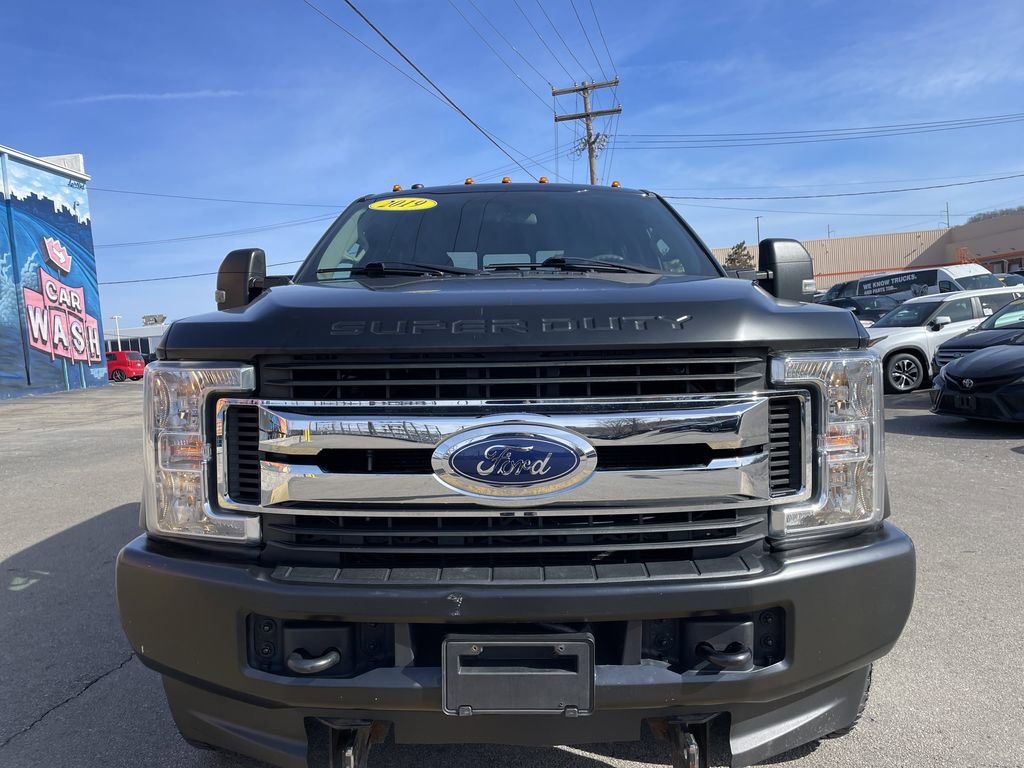 Used 2019 Ford F250 XL w/ STX Appearance Package image 5