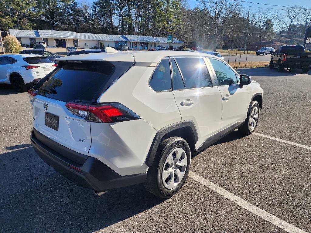 Used 2024 Toyota RAV4 LE image 6