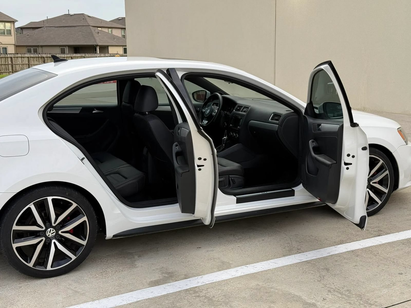 Used 2013 Volkswagen Jetta GLI Autobahn FWD image 17