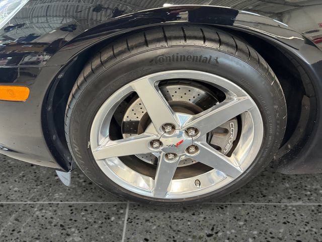 Used 2006 Chevrolet Corvette Convertible w/ Preferred Equipment Group RWD image 28