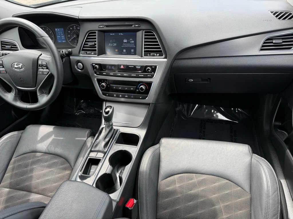 Used 2017 Hyundai Sonata Sport w/ Value Edition Package 02 FWD image 25