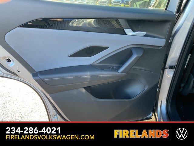 New 2025 Volkswagen Tiguan SE image 56