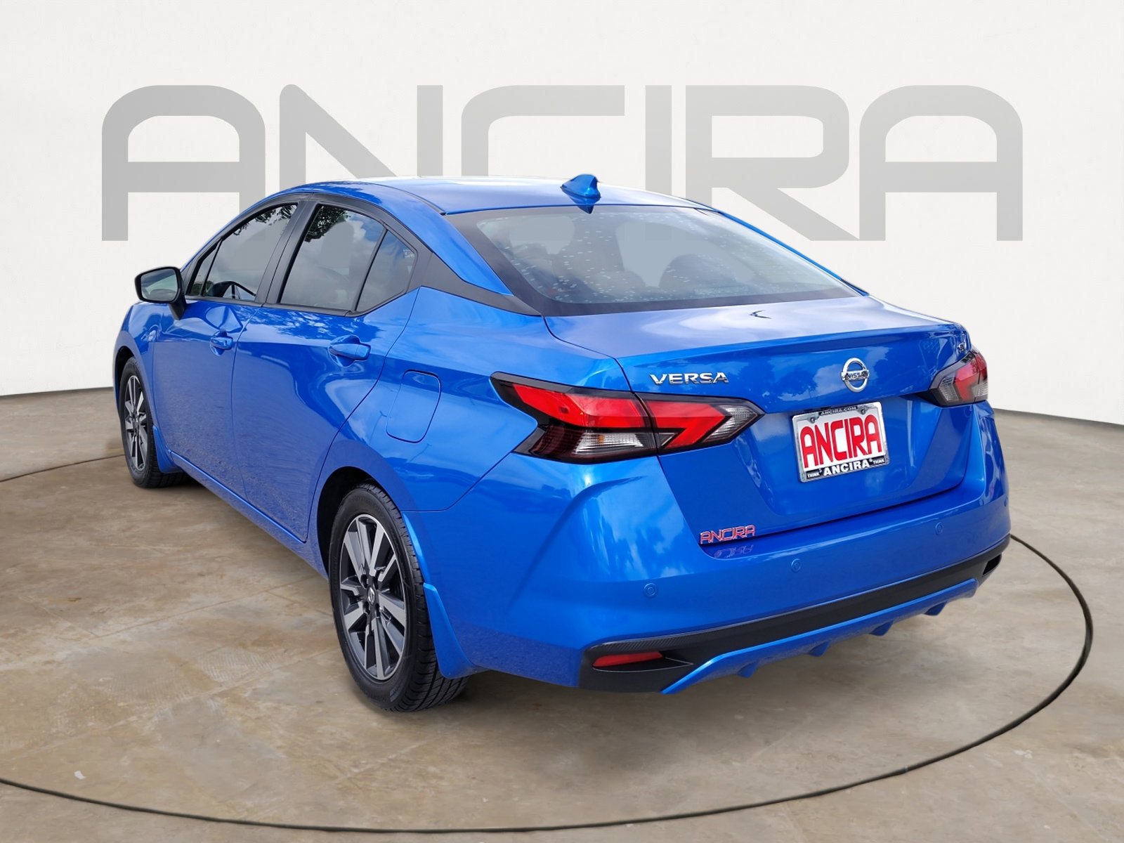 Used 2021 Nissan Versa SV FWD image 12