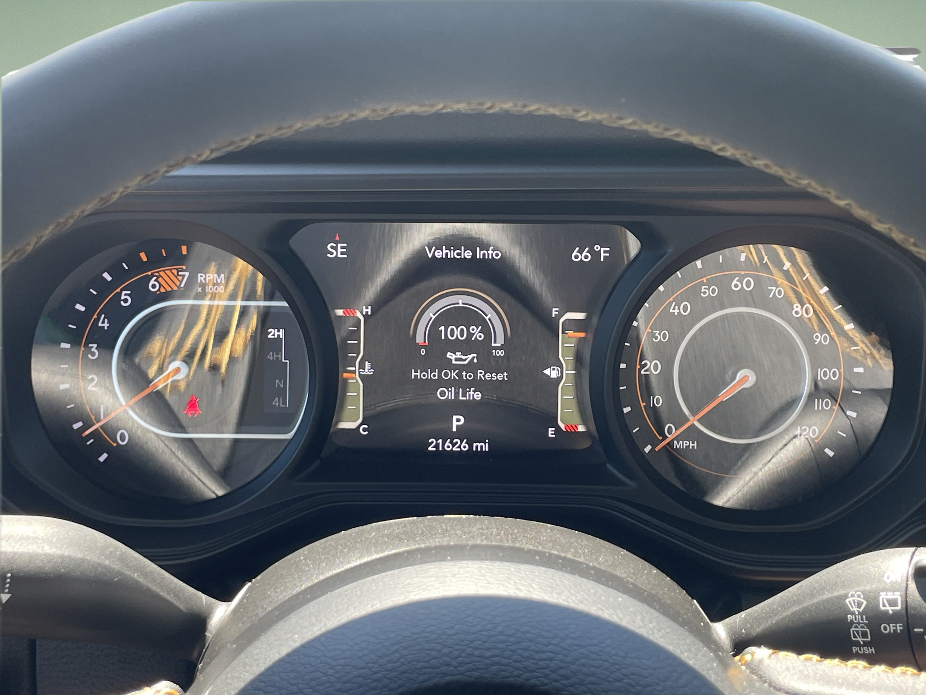 Used 2024 Jeep Wrangler Unlimited Sport AWD/4WD image 10