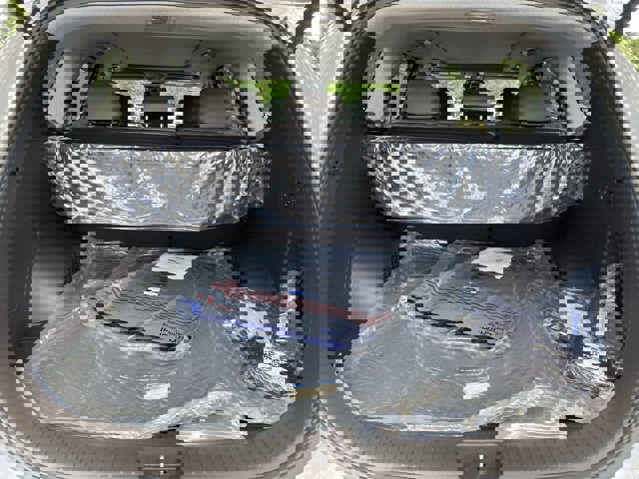 Used 2020 Hyundai Santa Fe SEL w/ Convenience + Premium Package image 23