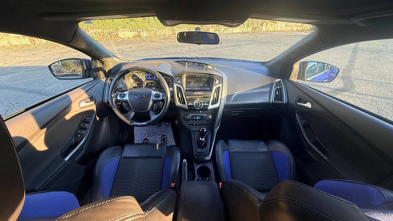 Used 2013 Ford Focus ST image 20